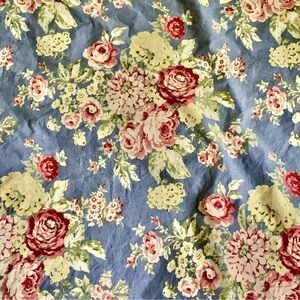 Eddie Bauer Floral Patterned Fabric